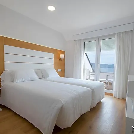 Nanin Playa 3* サンシェンショ